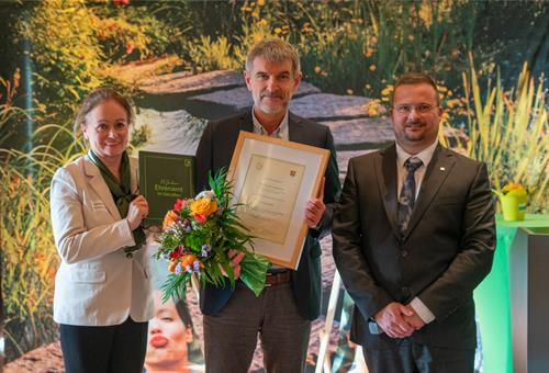 Ehrung für jahrzehntelanges Engagement